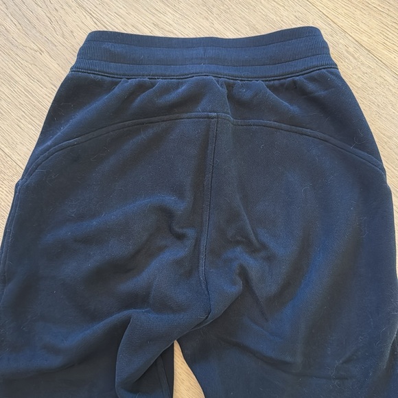 Lululemon Fleece Lined Joggers - Picture 8 of 9